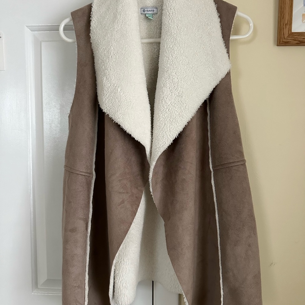 Susina drape front vest size M